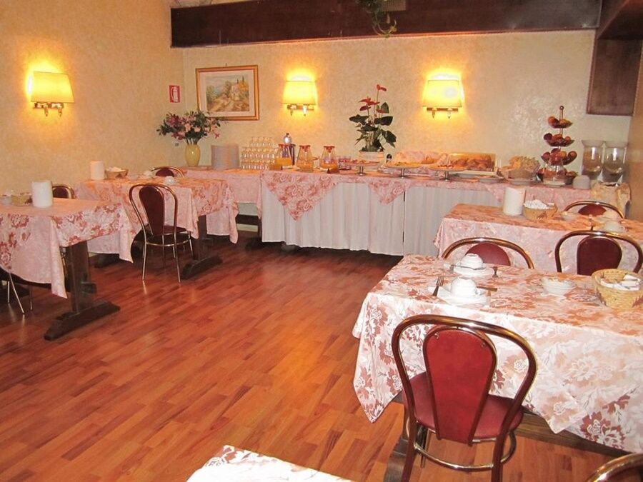 Hotel Siviglia Rome Exterior photo